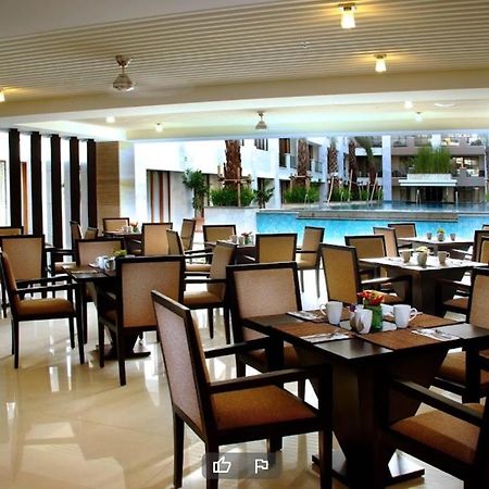 Stylish 2 Bedroom Penthouse Apt, Newly Refreshed, 50 Mbps, Pool, Gym, Resto Kuta Lombok Dış mekan fotoğraf