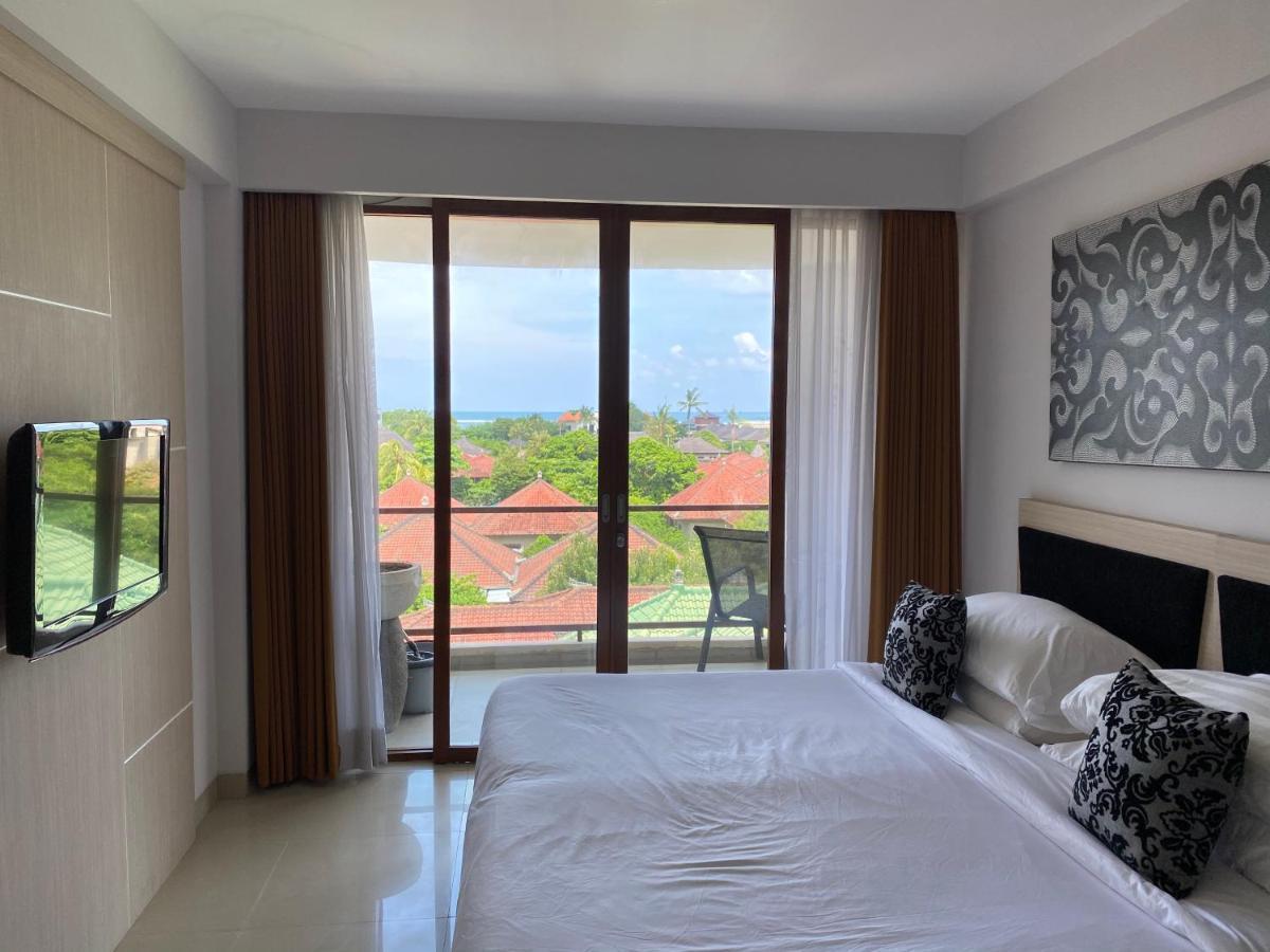 Stylish 2 Bedroom Penthouse Apt, Newly Refreshed, 50 Mbps, Pool, Gym, Resto Kuta Lombok Dış mekan fotoğraf