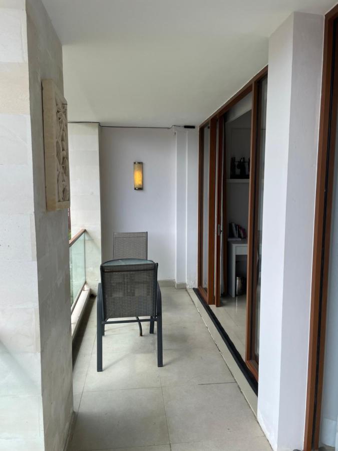 Stylish 2 Bedroom Penthouse Apt, Newly Refreshed, 50 Mbps, Pool, Gym, Resto Kuta Lombok Dış mekan fotoğraf