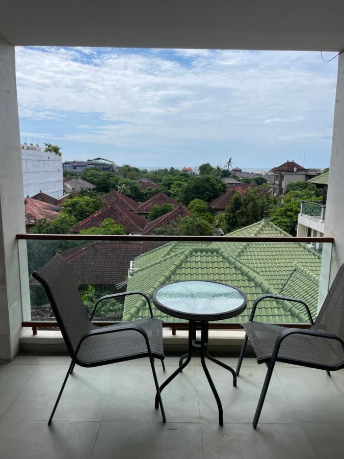Stylish 2 Bedroom Penthouse Apt, Newly Refreshed, 50 Mbps, Pool, Gym, Resto Kuta Lombok Dış mekan fotoğraf